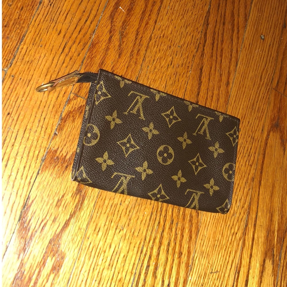 Louis Vuitton Toiletry Pouch Cosmetic Case